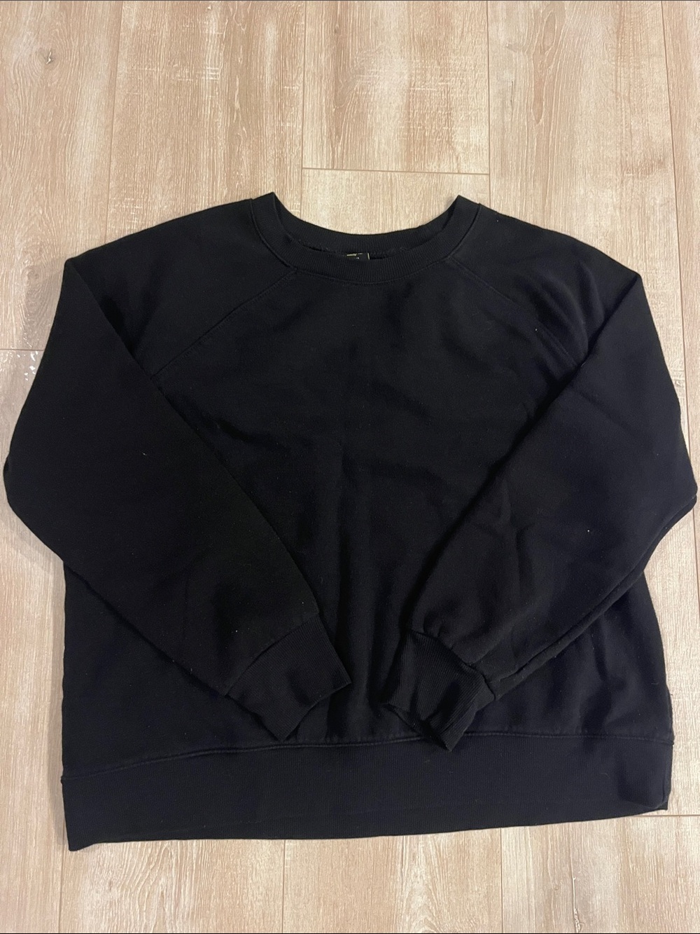 Athletic Works Black Men’s Crewneck Sweatshirt